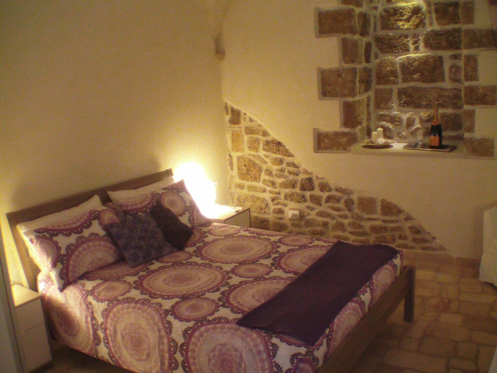 La Grotta Bed & Breakfast Месане Екстериор снимка
